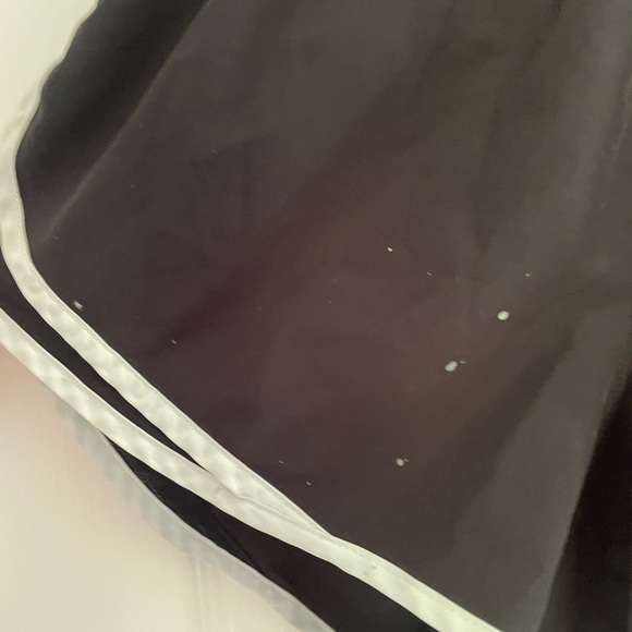 Nike women’s running shorts - Picture 8 of 8